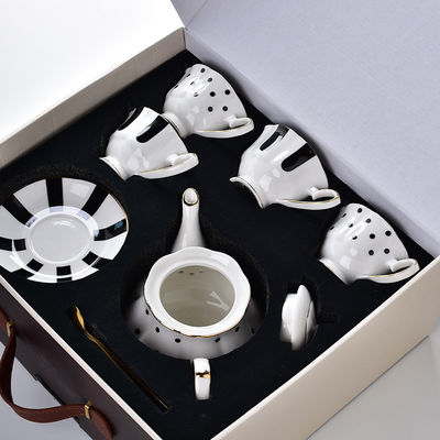 Porcelain Tea Set For Ramadan Gift Sustainable Tea Cup Teapot Saucers And Plates Gold rimmed cups