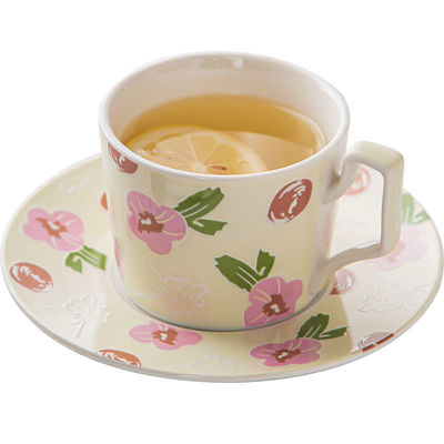 Manufacturers Wholesale Customized High Quality New Bone China Coffee Cup Rose Design Elegant Ceramic Tea Cup And Saucer Sets With Golden Line