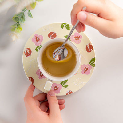Manufacturers Wholesale Customized High Quality New Bone China Coffee Cup Rose Design Elegant Ceramic Tea Cup And Saucer Sets With Golden Line